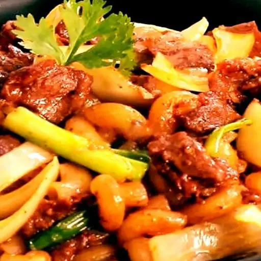 Hình ảnh Nui xào bò