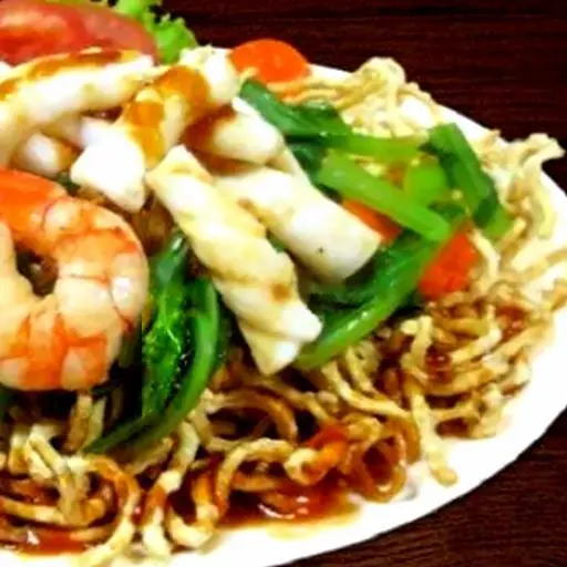 Hình ảnh Mì giòn xào mực