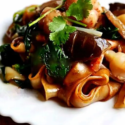 Hình ảnh Hủ tiếu bò sốt tiêu đen