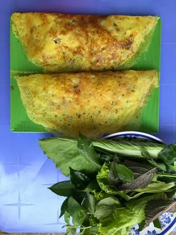 Hình ảnh Bánh xèo chảo mực