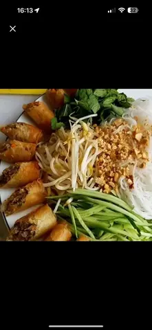 Hình ảnh Bún chả cuốn chay