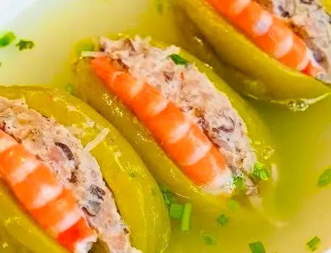 Hình ảnh Cơm canh khổ qua dồn tôm thịt
