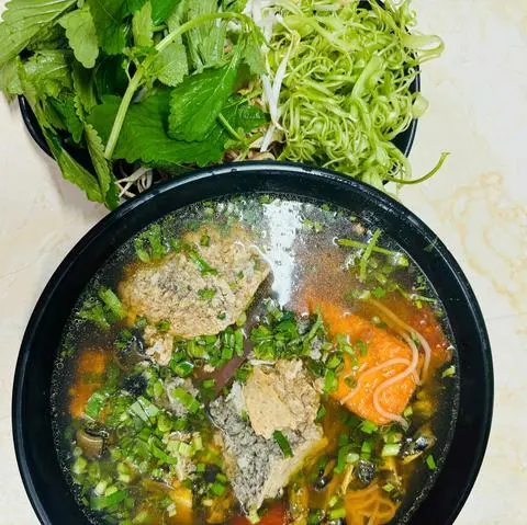 Hình ảnh Bún riêu cua ốc