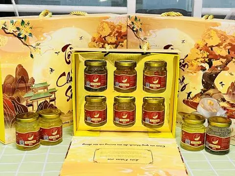 Hình ảnh Set quà 6 Yến tươi chưng nóng cao cấp 75ml
