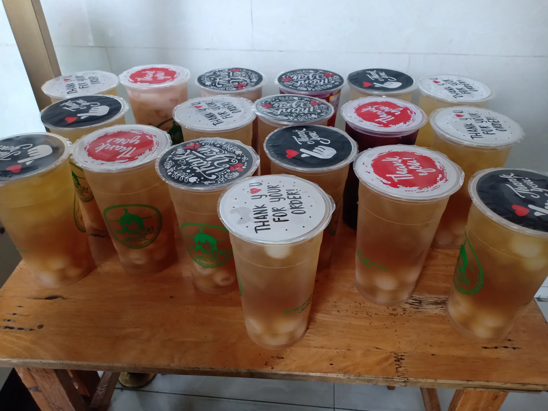 Hình ảnh 5 Ly Trà Long Nhãn Size Lớn 