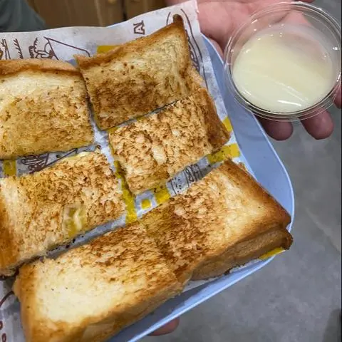 Hình ảnh Sandwich phô mai sữa 