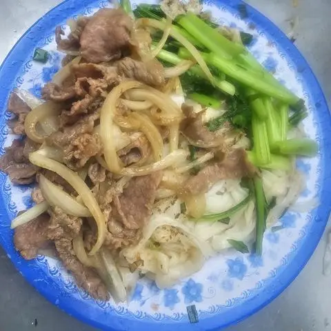 Hình ảnh Hủ tiếu xào bò
