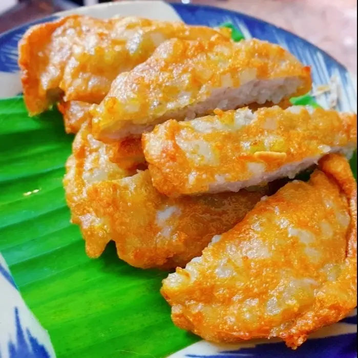 Hình ảnh Chả Cốm Làng Vòng Hà Nội (2 Miếng), Chiên Cắt Sẵn