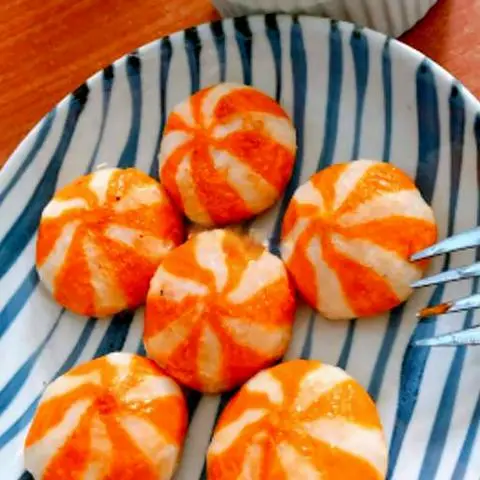 Hình ảnh Bánh Bao Trứng Cá Chiên 2cây 6viên