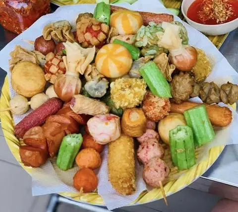 Hình ảnh Combo cá viên chiên thập cẩm phần lớn