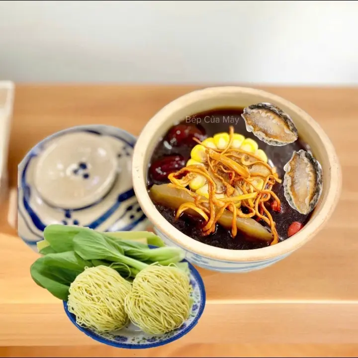 Hình ảnh 2 Bào Ngư Tiềm + Rau Mì 