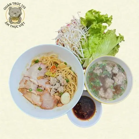 Hình ảnh Hủ tiếu mì xá xíu