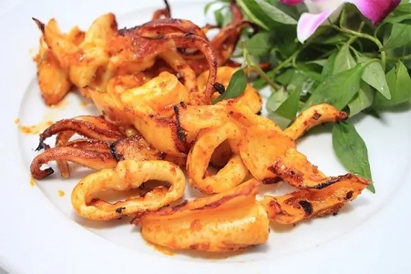 Hình ảnh mực nướng sa tế 300g