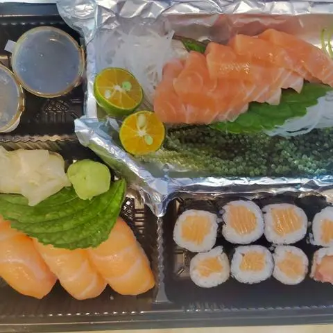 Hình ảnh Salmon Deluxe
