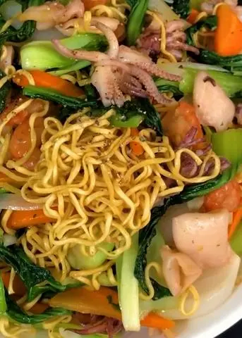 Hình ảnh Mì xào hải sản