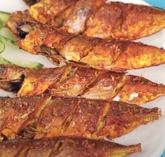 Hình ảnh Cơm Cá Chiên