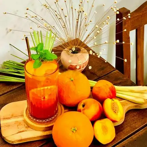 Hình ảnh Trà đào cam sả