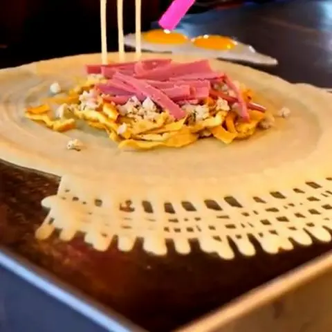 Hình ảnh Crepe trứng phomai 