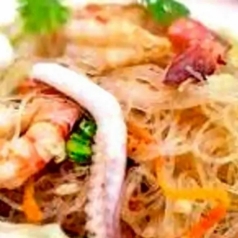 Hình ảnh Bún gạo xào khô hải sản