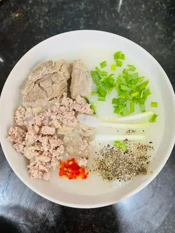 Hình ảnh 1 Cháo Thập Cẩm + 1 Cháo Sườn + 1 Cháo Thịt Bằm