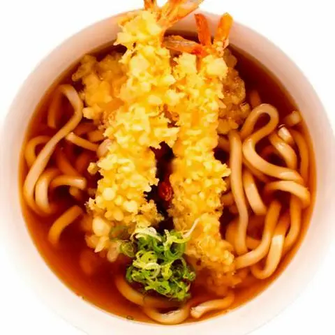 Hình ảnh UDON TEMPURA -  Udon noodles with fried shrimp - Mì udon với tôm chiên bột 