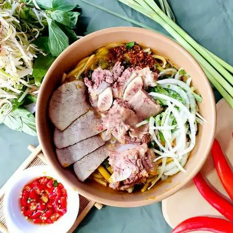 Hình ảnh Bún bò Xí Quách - nạm 