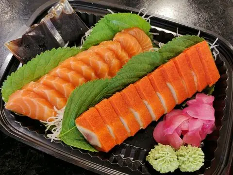 Hình ảnh SASHiMi 2LOẠI, 10M CÁ HỒI, 10M CÁ TRÍCH 