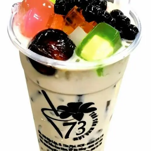 Hình ảnh Hồng trà sữa topping tự chọn