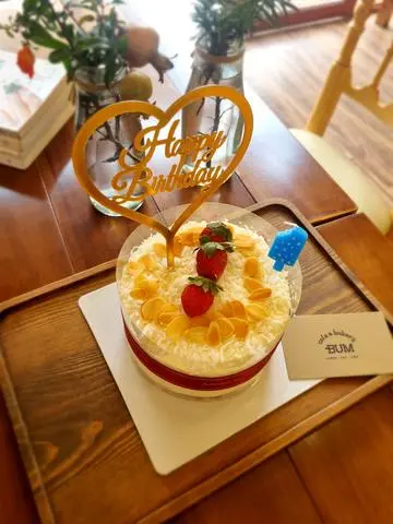 Hình ảnh Mousse Dừa Hạnh nhân