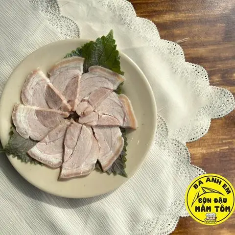 Hình ảnh Thịt thêm