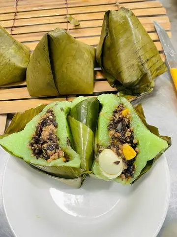 Hình ảnh BÁNH GIÒ BỘT LÁ DỨA