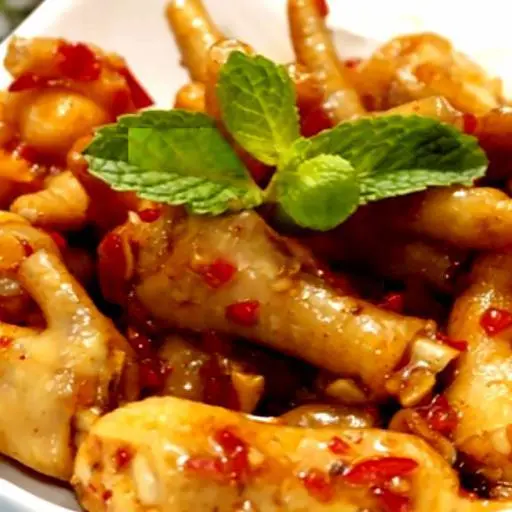 Hình ảnh Chân gà xào xa tế cay
