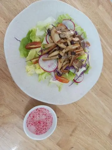 Hình ảnh Salad nấm nướng