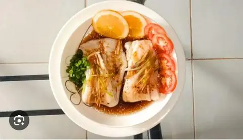 Hình ảnh Cơm phi lê cá chẽm hấp xì dầu 