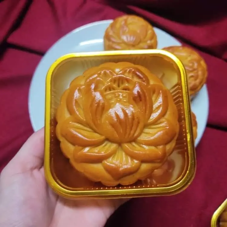 Hình ảnh Bánh trung thu sữa dừa