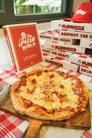 Hình ảnh Hawaiian Pizza