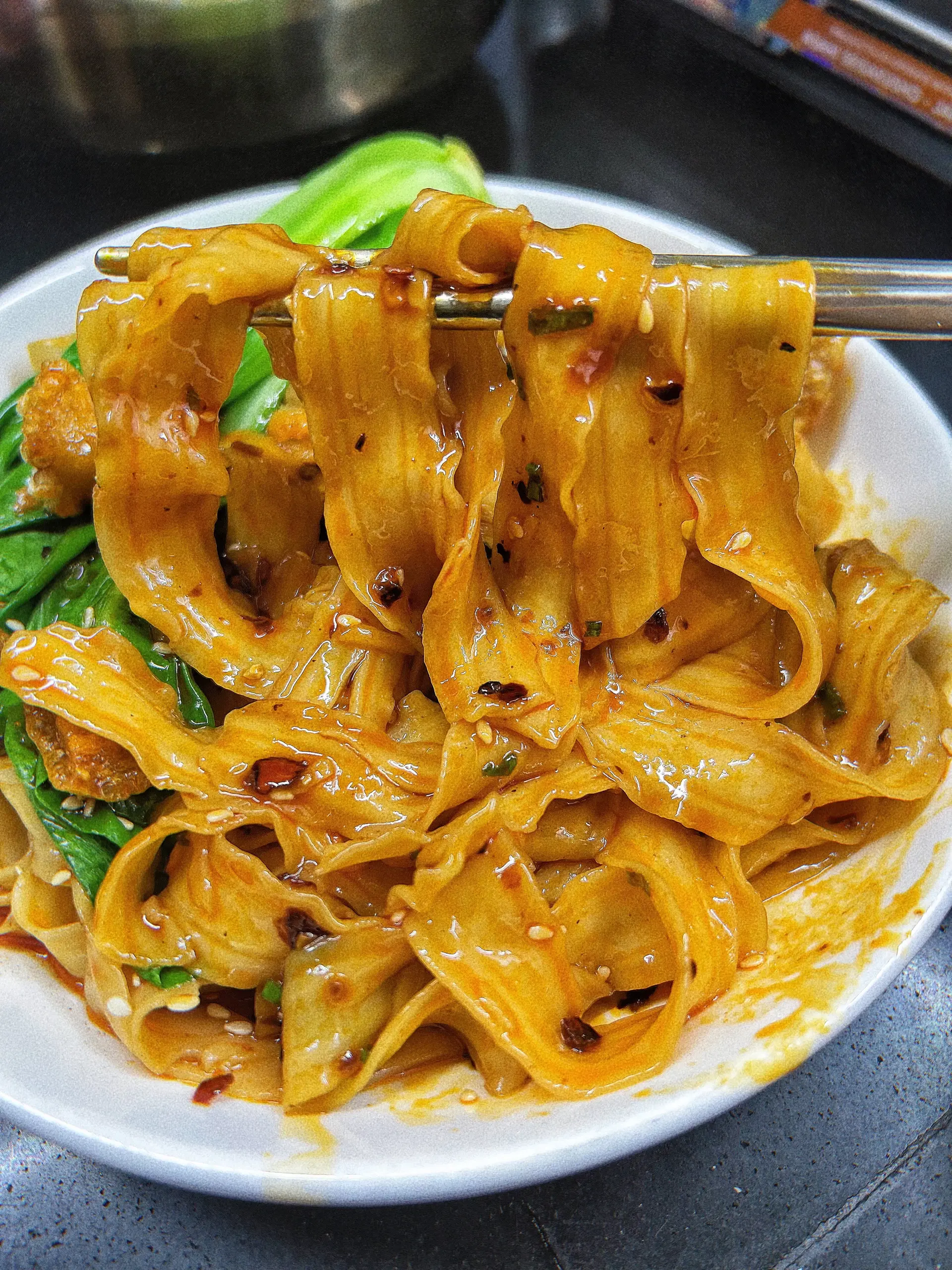 Hình ảnh Mì Sợi Phở Khô Trộn Sate- 干麻花面拌四川沙爹