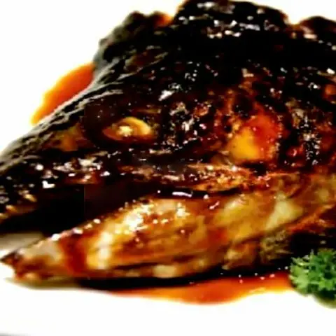 Hình ảnh Đầu cá hồi nướng teri