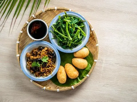 Hình ảnh Cơm Nắm Bửu Niệm 