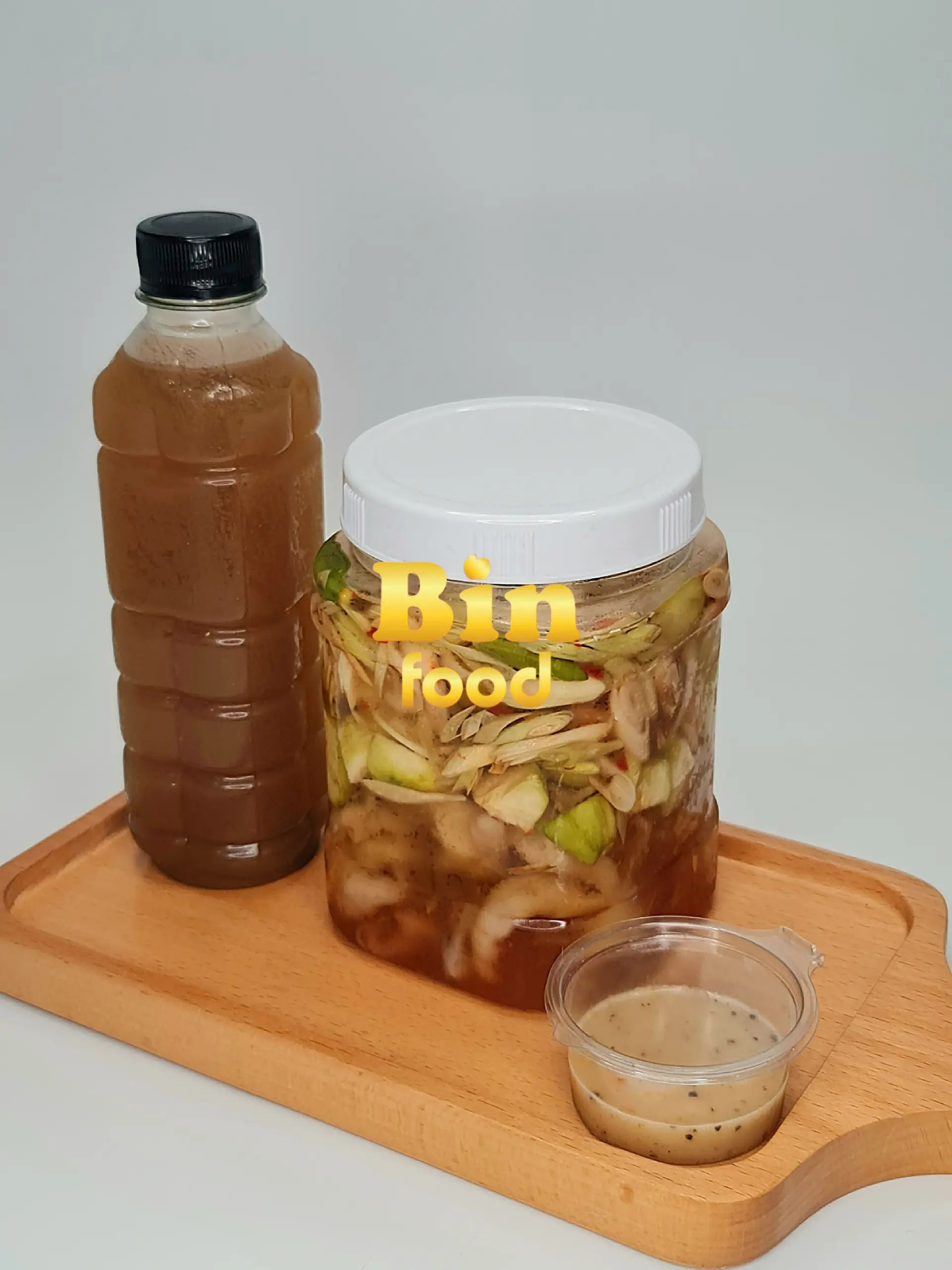 Hình ảnh Combo 1 Chân gà rút xương sả tắc Size M + 1 Nước Sâm