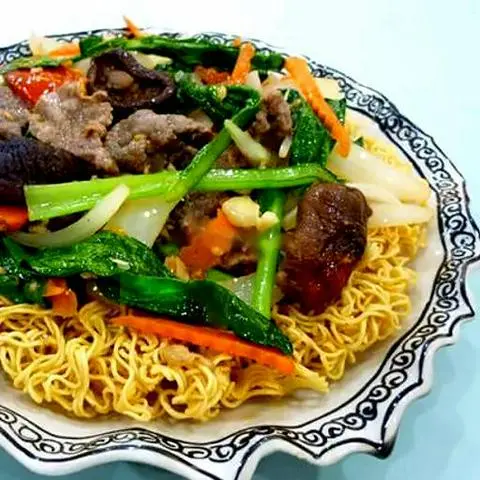 Hình ảnh Mì xào giòn bò