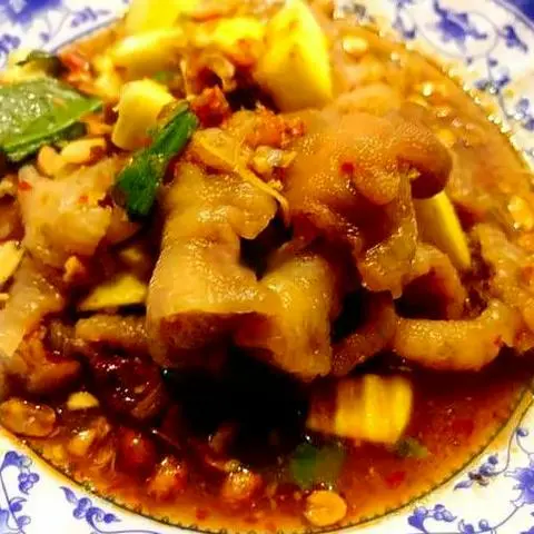 Hình ảnh Chân gà rút sốt Thái