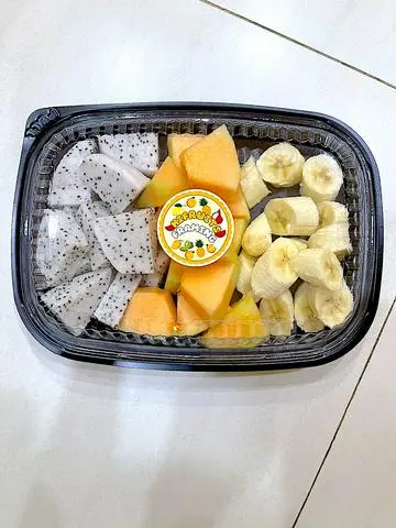 Hình ảnh Set dưa lưới - thanh long - chuối ( hộp 600gr-650gr )