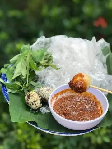 Hình ảnh Bánh tráng chấm sốt tắc