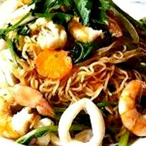 Hình ảnh Mì mềm xào hải sản