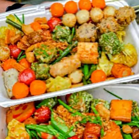 Hình ảnh Cá viên chiên sốt me