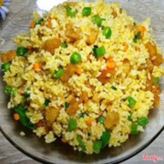 Hình ảnh Cơm chiên Dương Châu chay