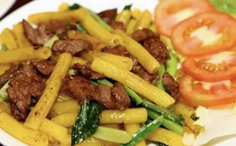 Hình ảnh Nui xào bò