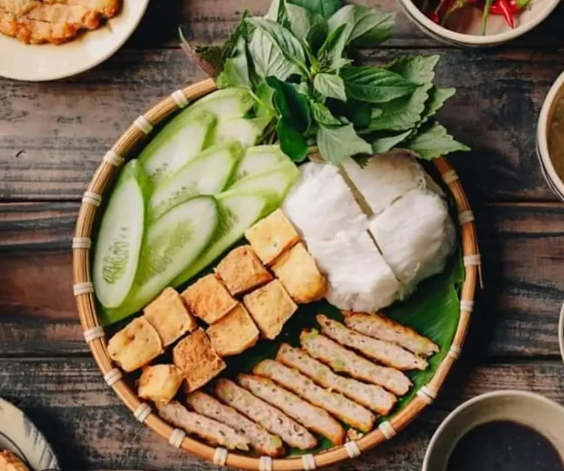 Hình ảnh Bún đậu chả cốm