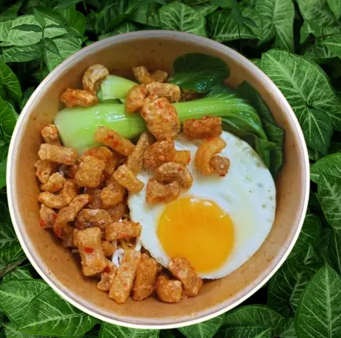 Hình ảnh mì trộn trứng tóp mỡ